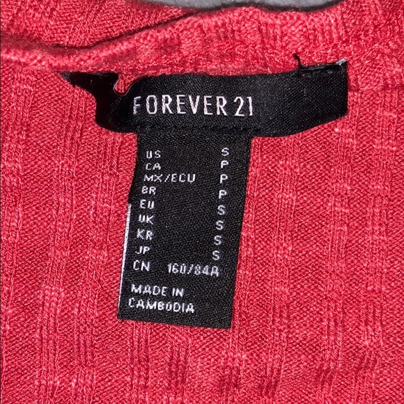 Forever21 Crop Top - Picture 2 of 2